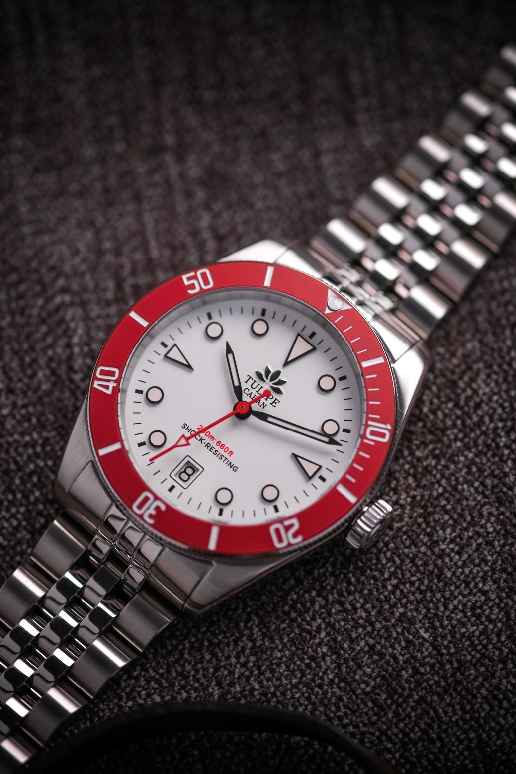 Tulipe Albino Ghiera Rossa